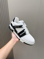 Tênis Louis Vuitton Trainer #54 Low Classic Branco/Preto