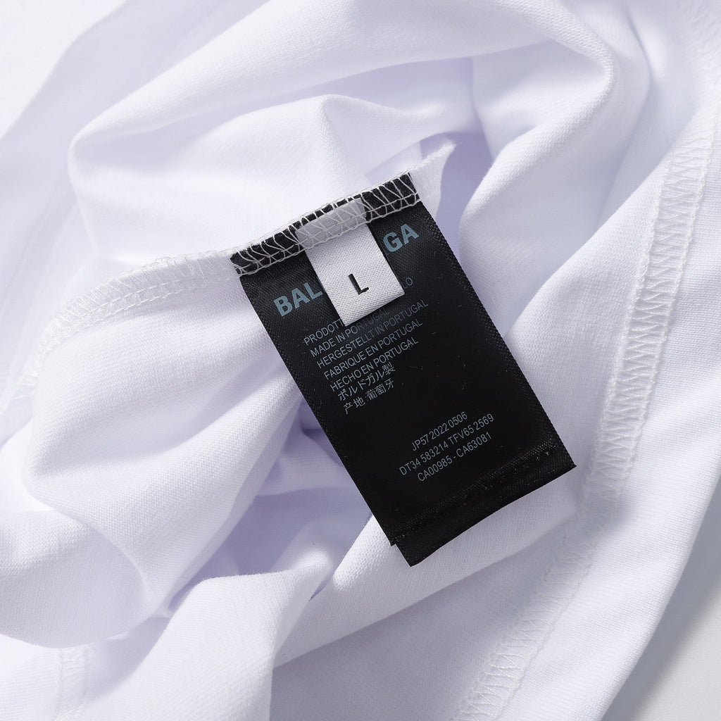 Camiseta Balenciaga black e white