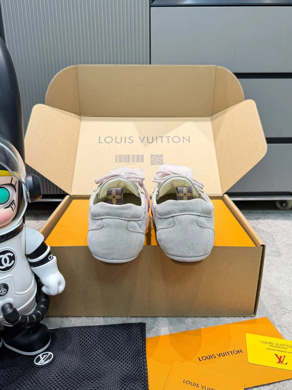 Tênis Louis Vuitton Grey Pink
