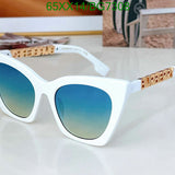 Óculos de sol Burberry Eyewear Marianne White Gold