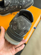 TRAINER BAIXO PRETO CINZA