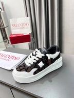 Valentino One Stud XL Brown (Pronta Entrega) Tamanho 42 e 43