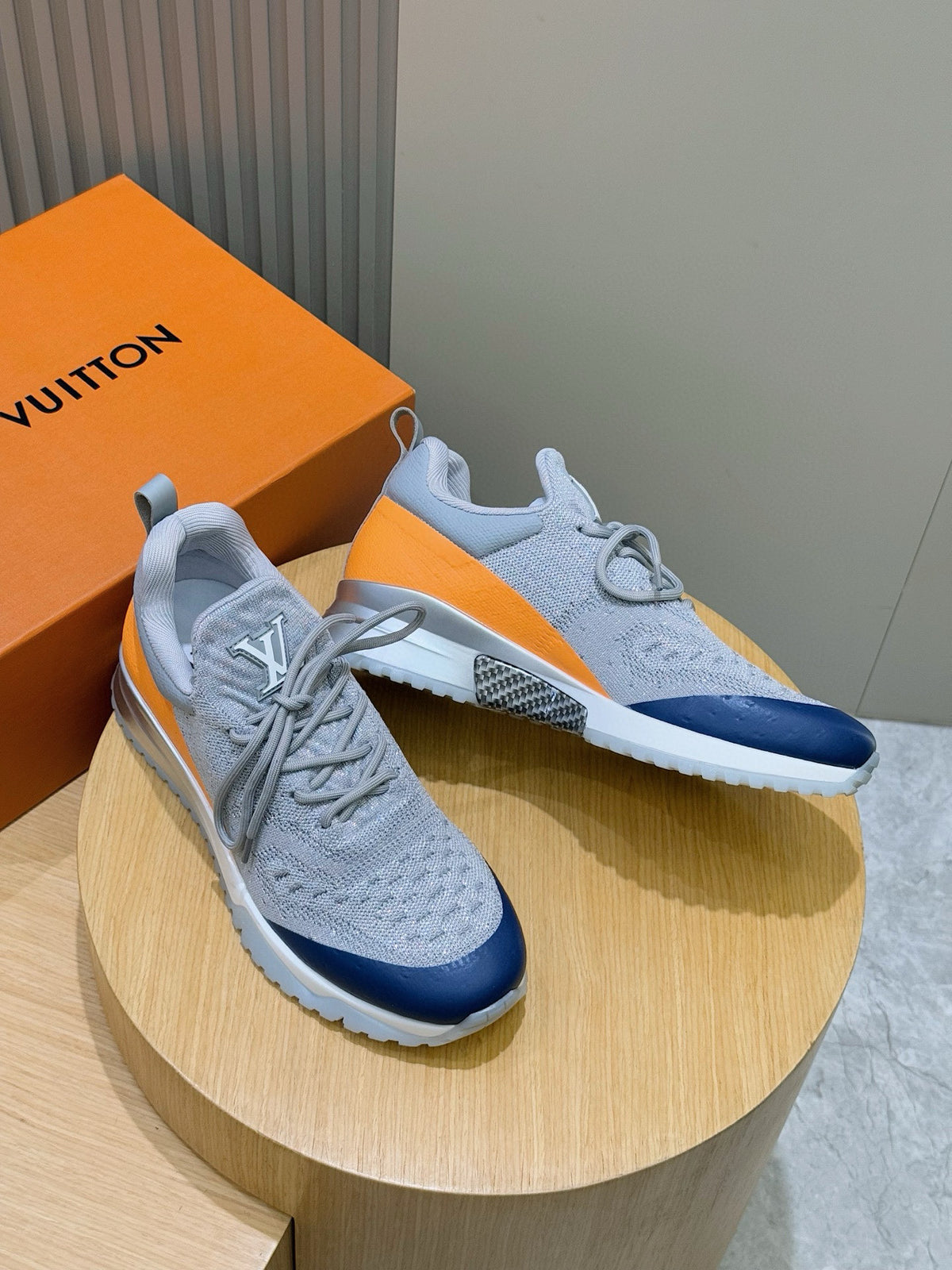 Tênis LOUIS VUITTON LV VNR Cinza/Azul