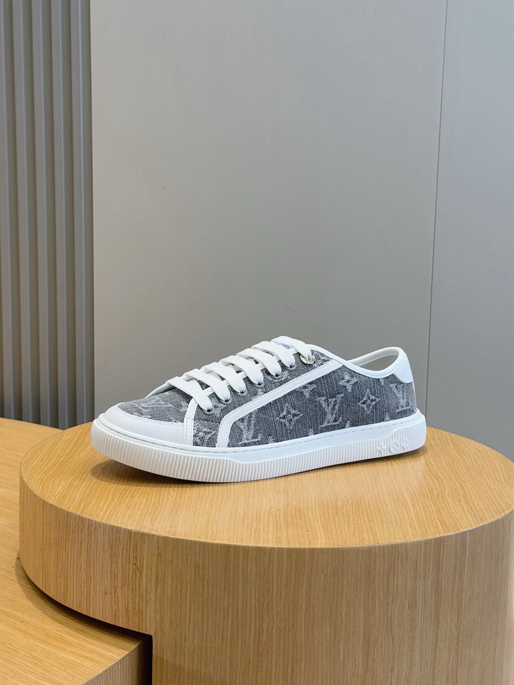 Tênis Louis Vuitton Lagoon Jeans Grey