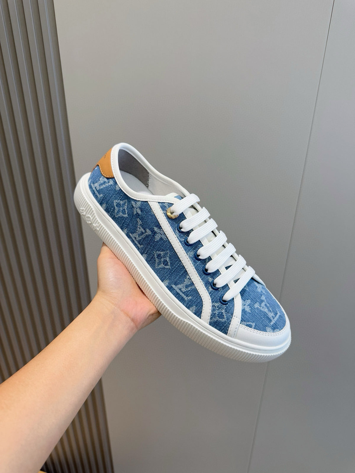 Tênis Louis Vuitton Lagoon Jeans Blue