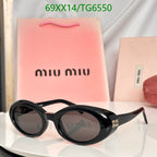 Óculos de sol Miu Miu Runway Glass
