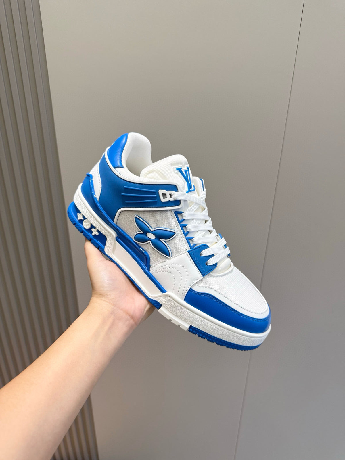 TÊNIS LOUIS VUITTON #54 TRAINER White Blue
