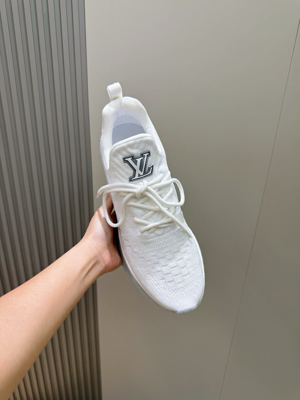 Tênis LOUIS VUITTON LV VNR Branco