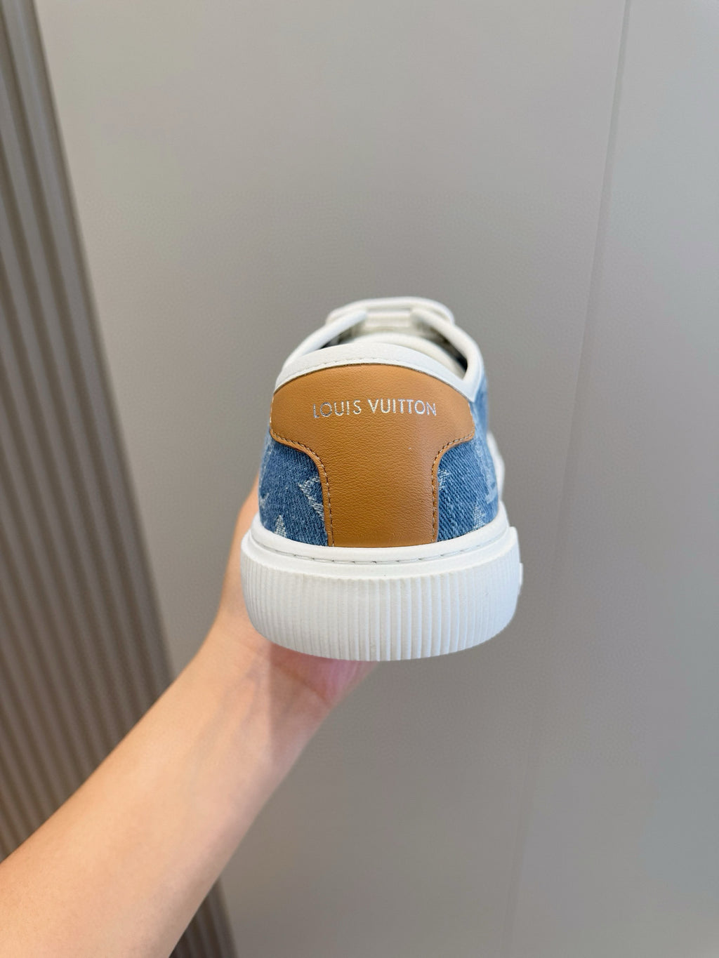 Tênis Louis Vuitton Lagoon Jeans Blue