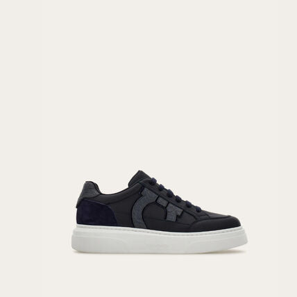 Tênis Ferragamo Low-Top Sneaker With Gancini Detail in Blue