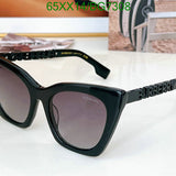 Óculos de sol Burberry Eyewear Marianne Black