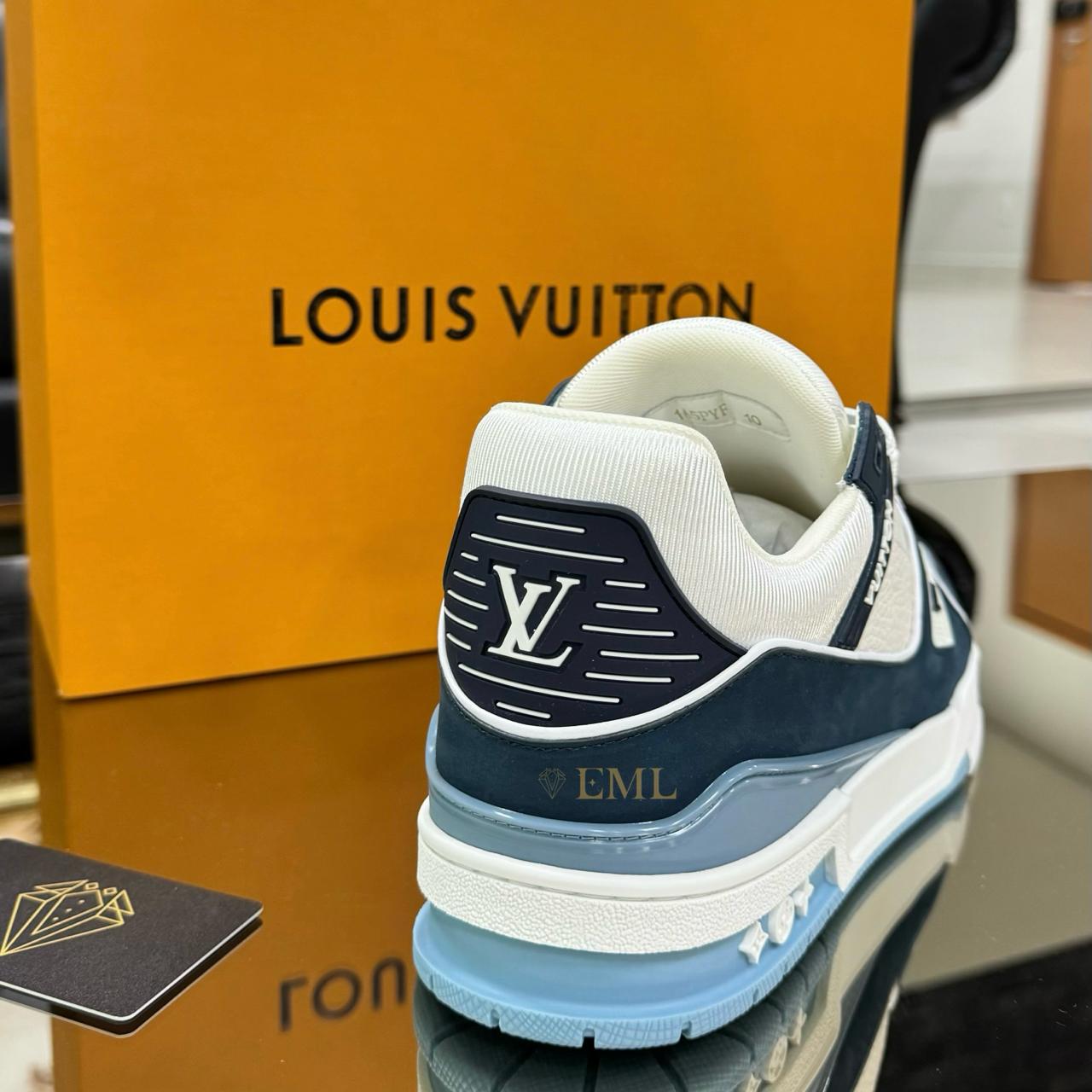 Tênis Casual LV