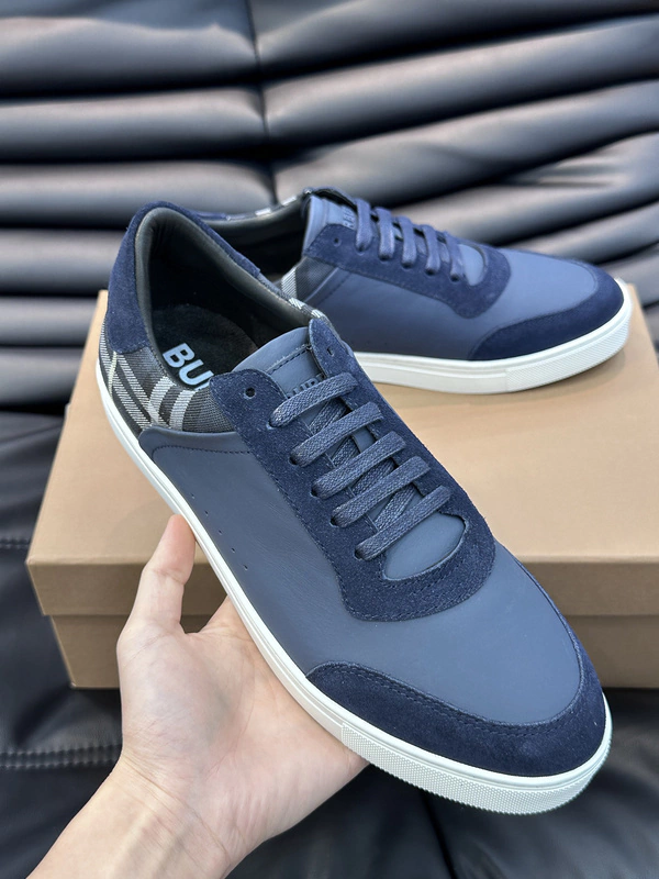 BURBERRY Vintage Check leather Blue