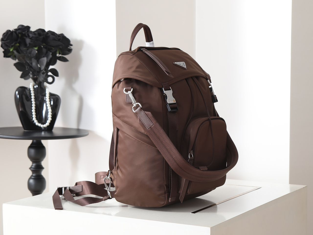 Mochila Prada em Re-Nylon Siena Brown