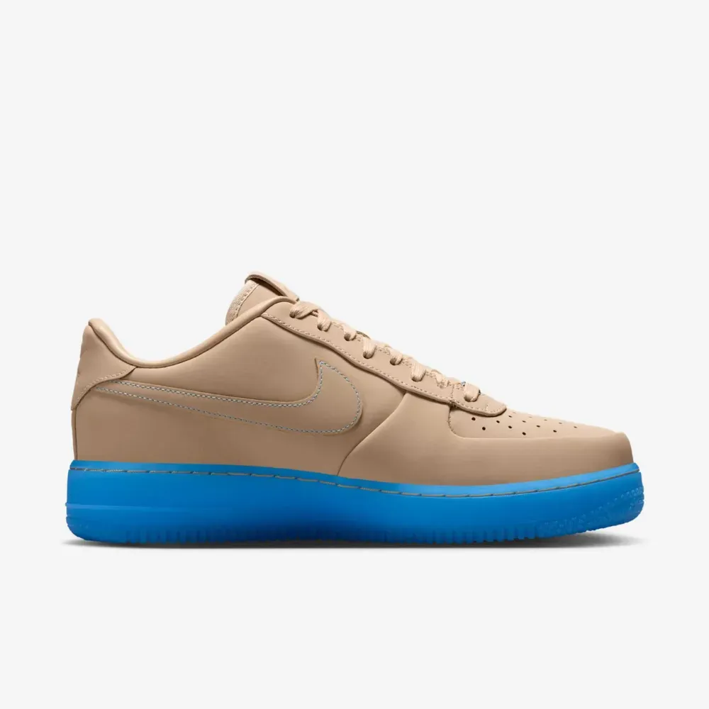 Tênis Kobe Bryant x Nike Air Force 1 Low Protro "Linen and University Blue