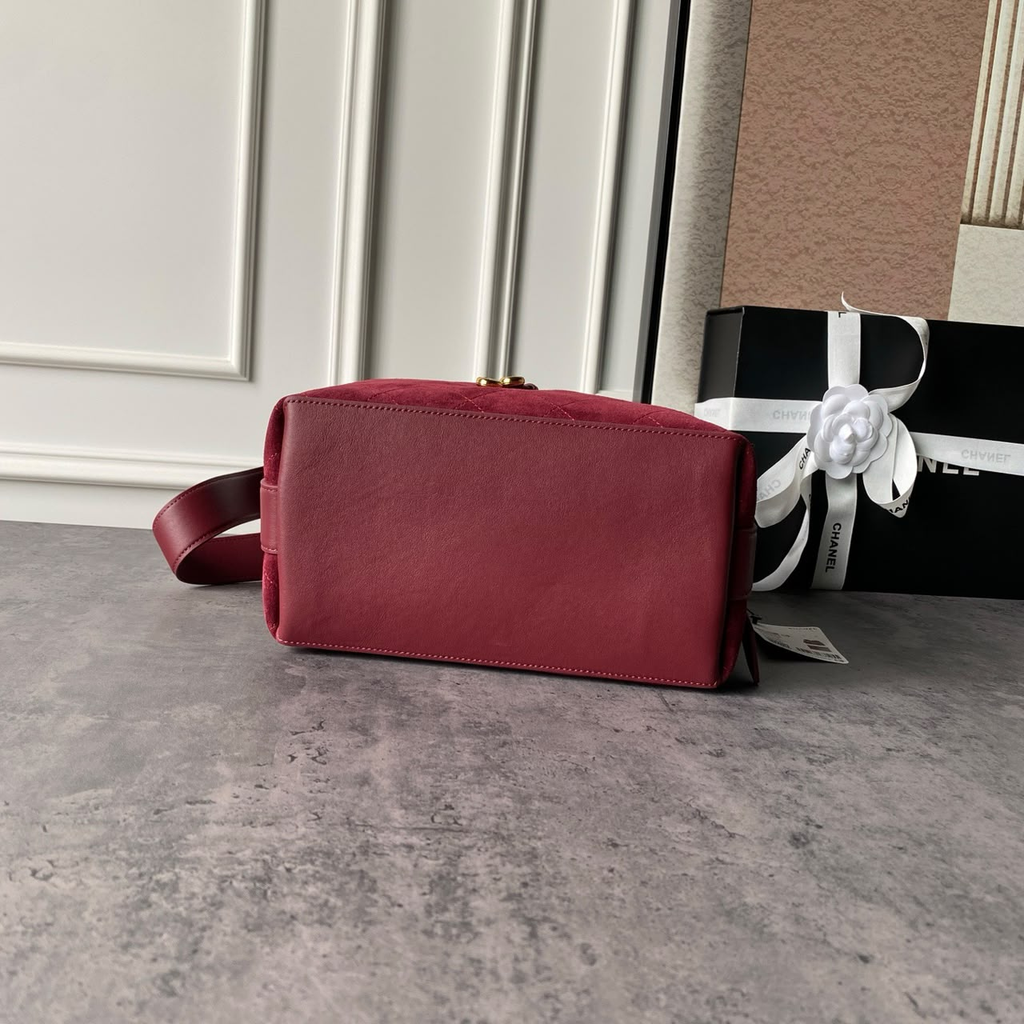 Bolsa Chanel Bucket Maxi Bag