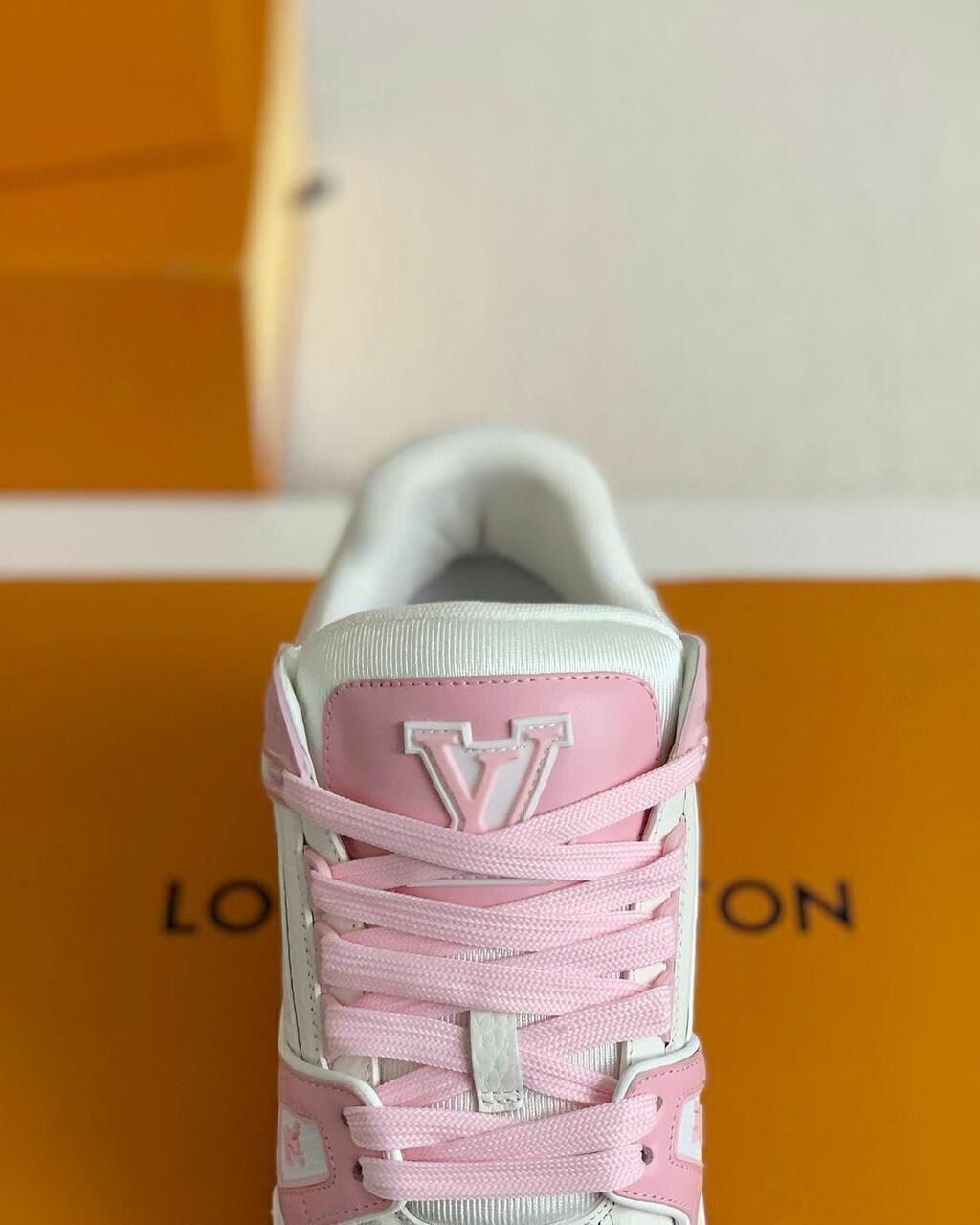 Trainer Pink Rose