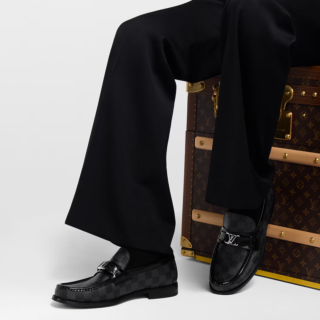 Sapato Louis Vuitton Major Grey Monogram