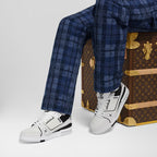 Tênis Louis Vuitton LV Trainer Monogram Denin Noir Vintage