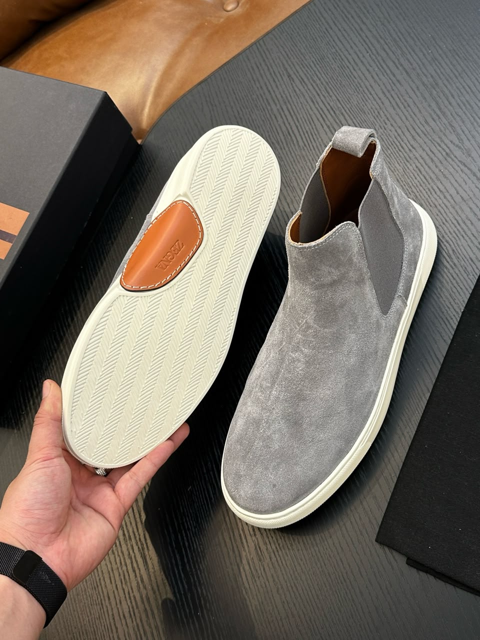 Tênis Zegna Scarrosso Chelsea Suede Brad