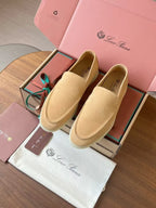 Mocassim Loro Piana Beige (Pronta Entrega) Tam 44